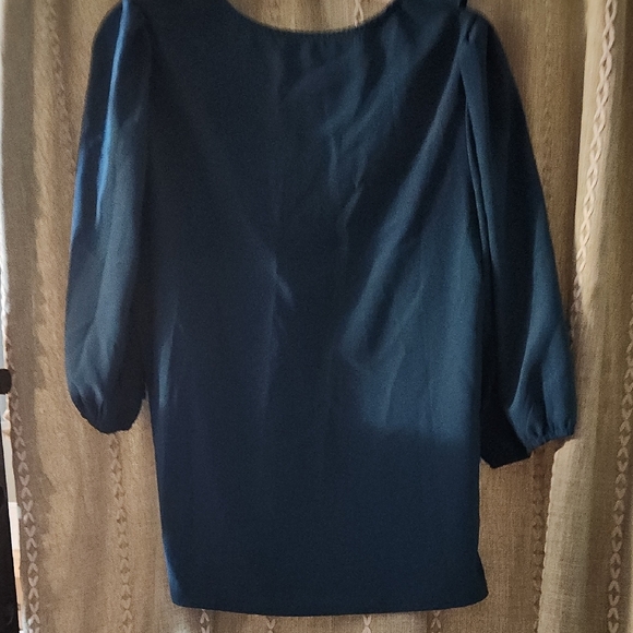 Chic Teal Ruffle Blouse - Picture 5 of 6